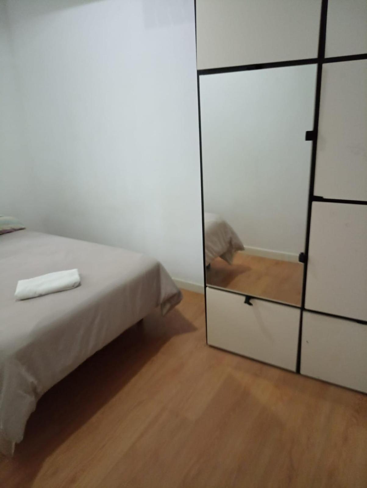 Apartamento 3 Dormitorios En Sanchez Preciados มาดริด ภายนอก รูปภาพ